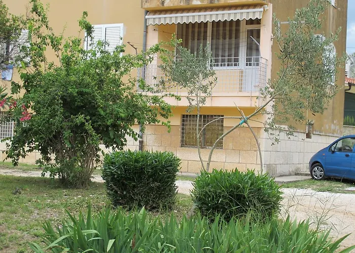 Tonka 아파트 트로기르